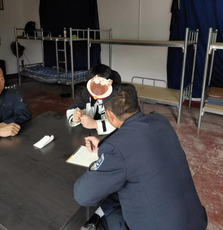 警察的思想教育课
